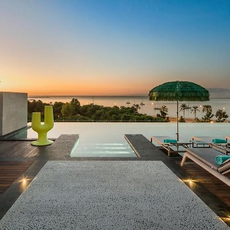 El Llorenc Parc De La Mar - Adults Only Palma de Maiorca Exterior foto The hotel's rooftop pool