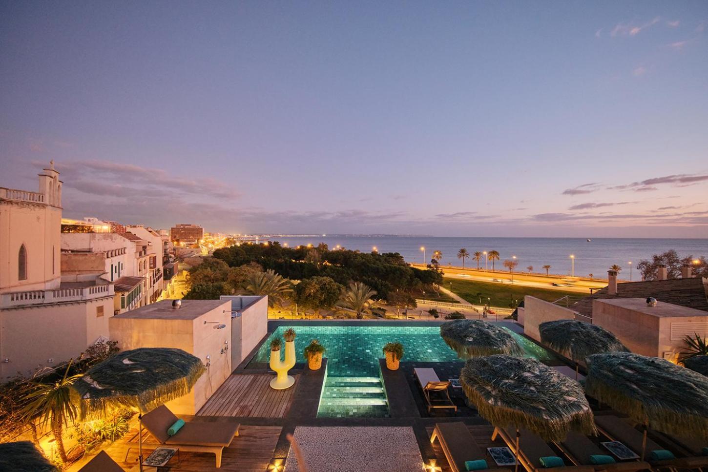 El Llorenc Parc De La Mar - Adults Only Palma de Maiorca Exterior foto View of the sea from the hotel