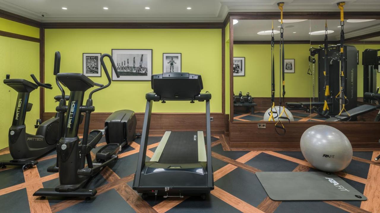 El Llorenc Parc De La Mar - Adults Only Palma de Maiorca Exterior foto The gym at The Ivy Collection