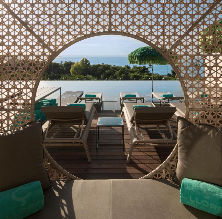El Llorenc Parc De La Mar - Adults Only Palma de Maiorca Exterior foto The pool at the hotel